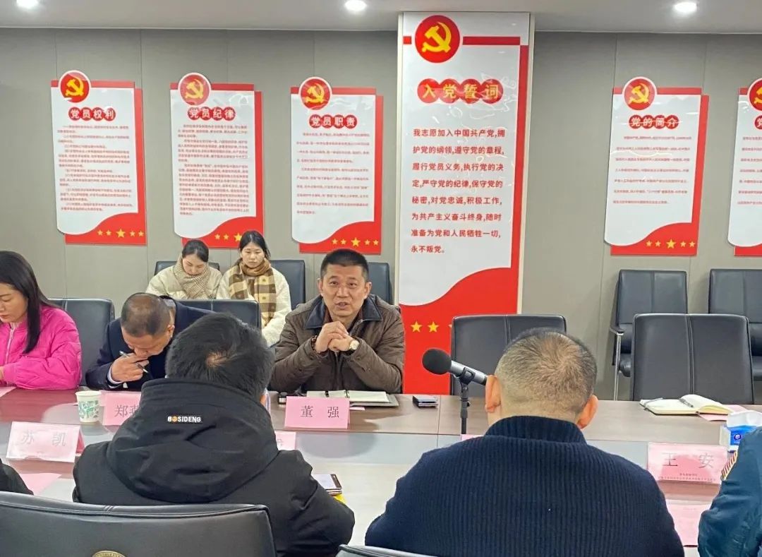 热烈欢迎合肥市高新区青年企业家协会各位领导莅临尊龙时凯指导工作(图2)